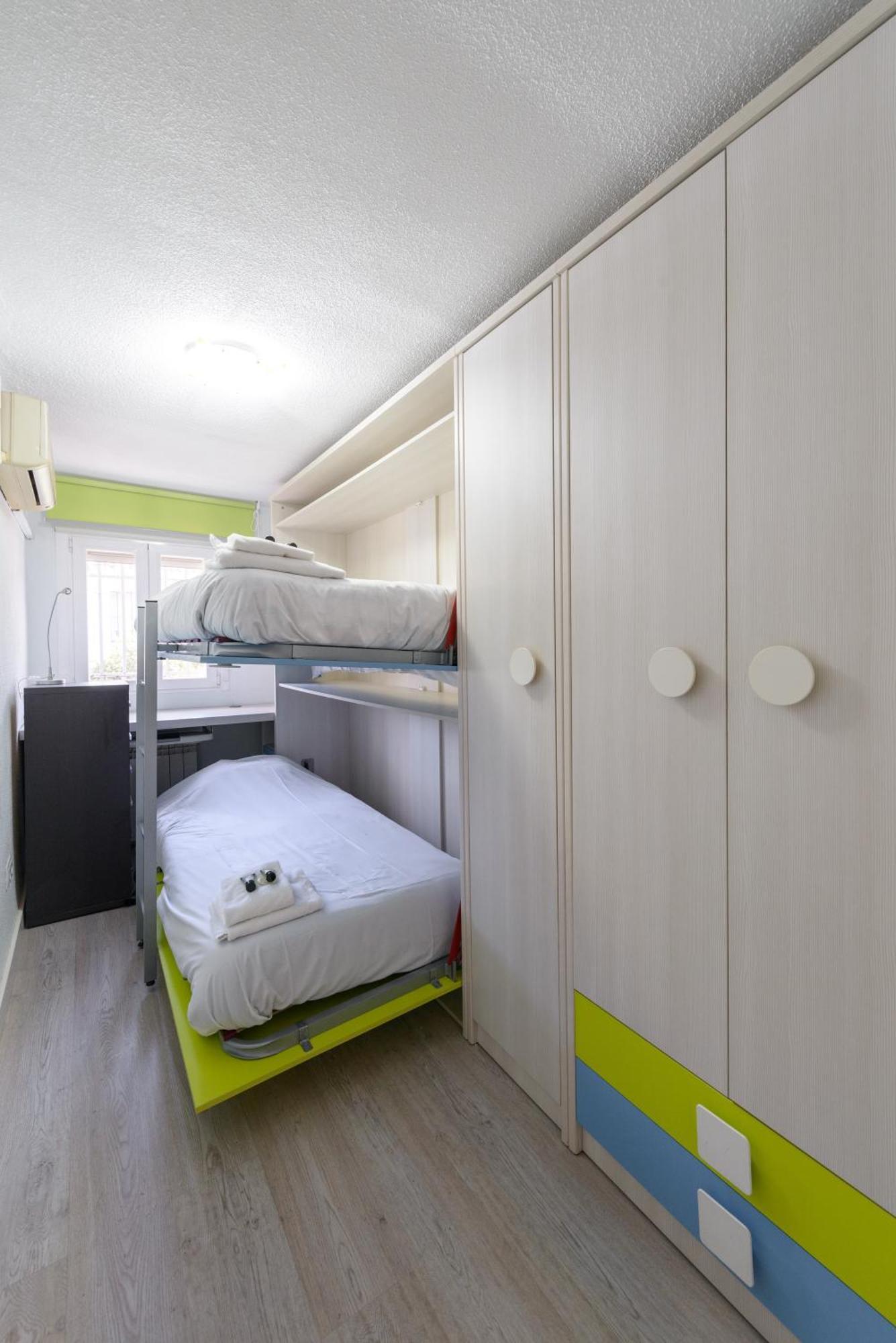 Sabadell Calle, Casa Familiar De 3 Dormitorios Con Terraza Junto Metro Fuencarral Мадрид Екстер'єр фото