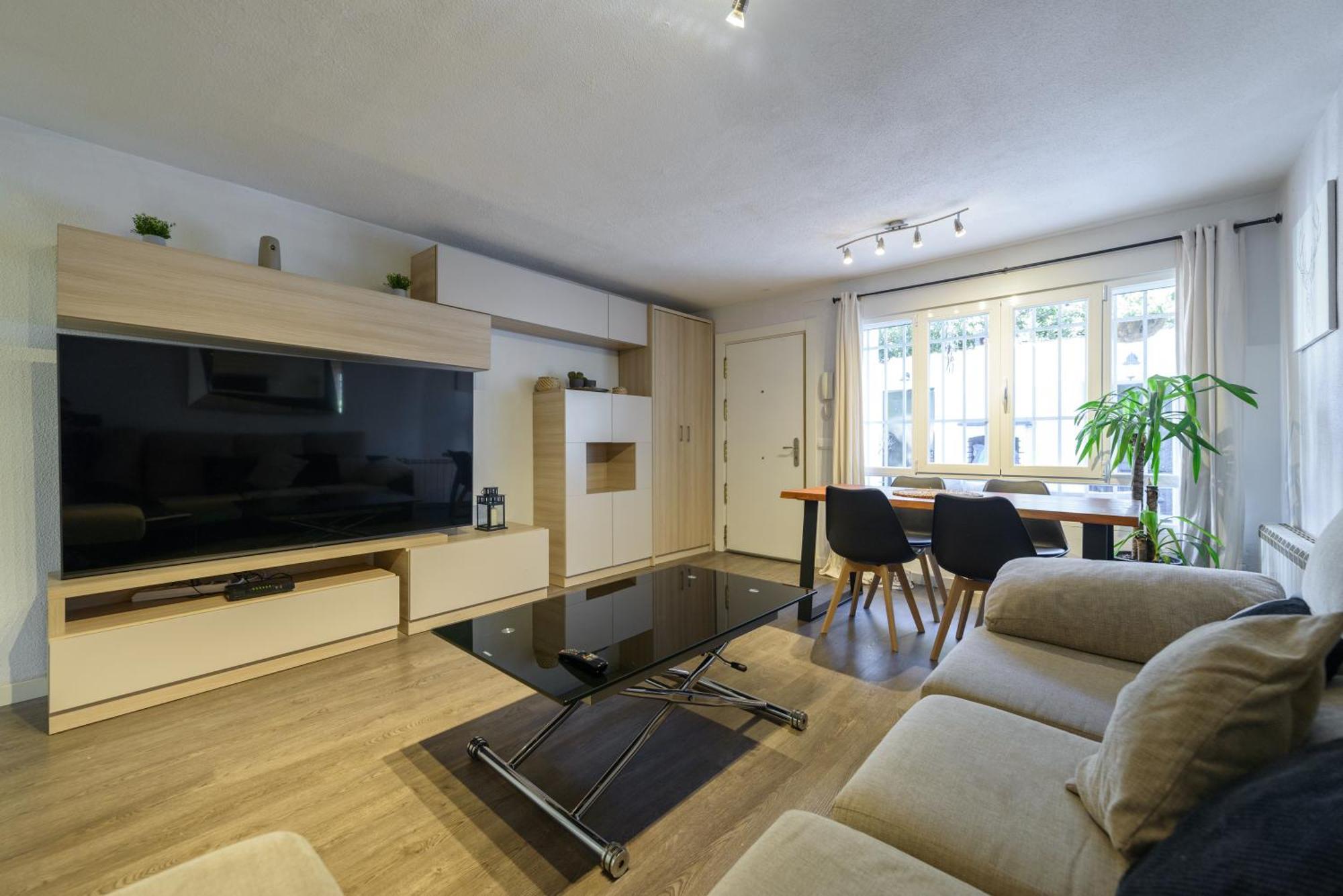 Sabadell Calle, Casa Familiar De 3 Dormitorios Con Terraza Junto Metro Fuencarral Мадрид Екстер'єр фото
